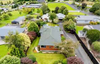 9 Grey Street, Allanton, Mosgiel