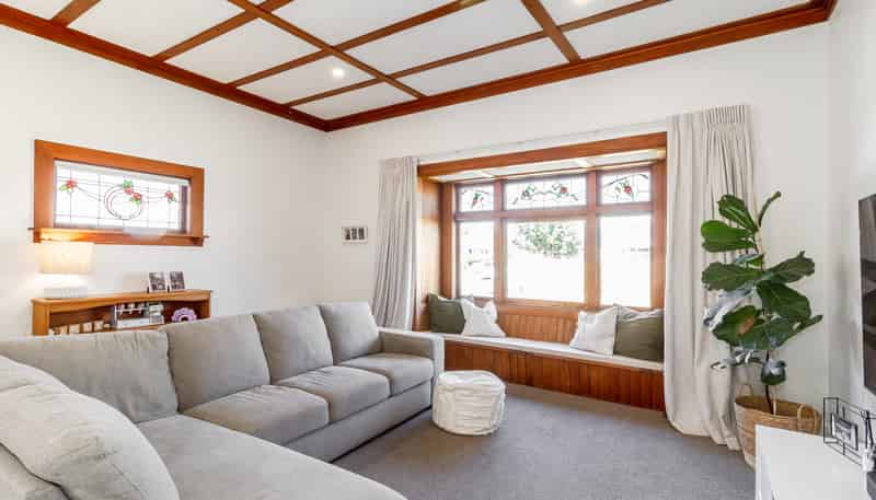 99 Nelson Crescent, Napier South