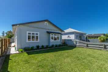 99 Nelson Crescent, Napier South