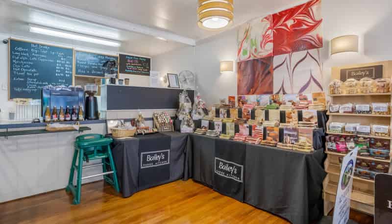 237 Great North Road, Winton