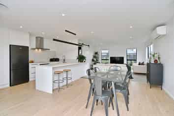 7 Kaka Place, Halswell