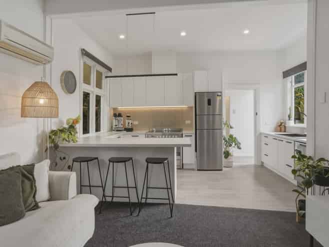 24 Bridge Street, Clyde Hill