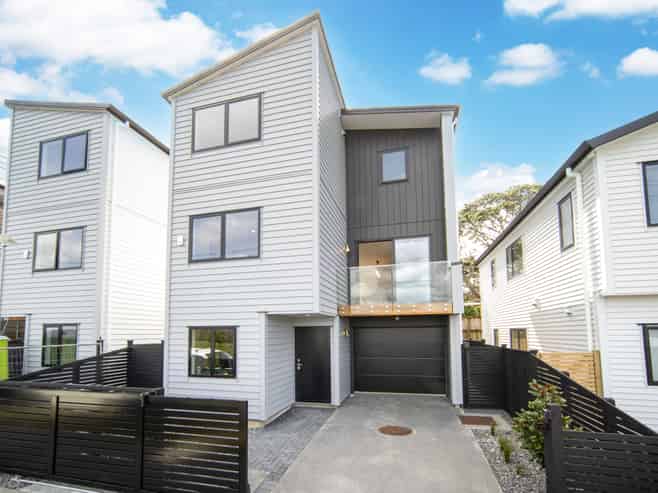 71 McFadzean Drive, Blockhouse Bay