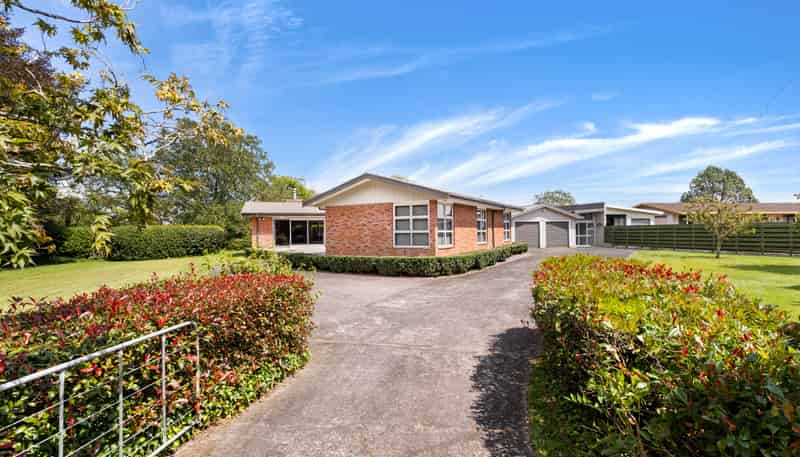 828 Lichfield Road, Lichfield