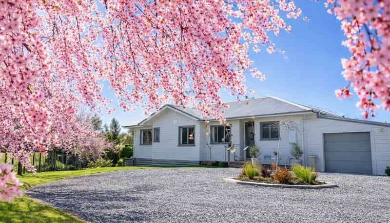 754 Ongaonga Road, Ongaonga