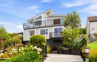 37 Earls Road, Saint Clair