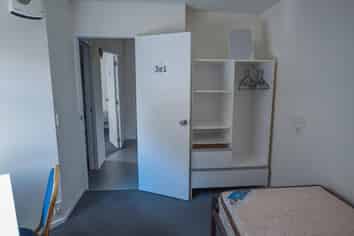 Auckland - Address withheld