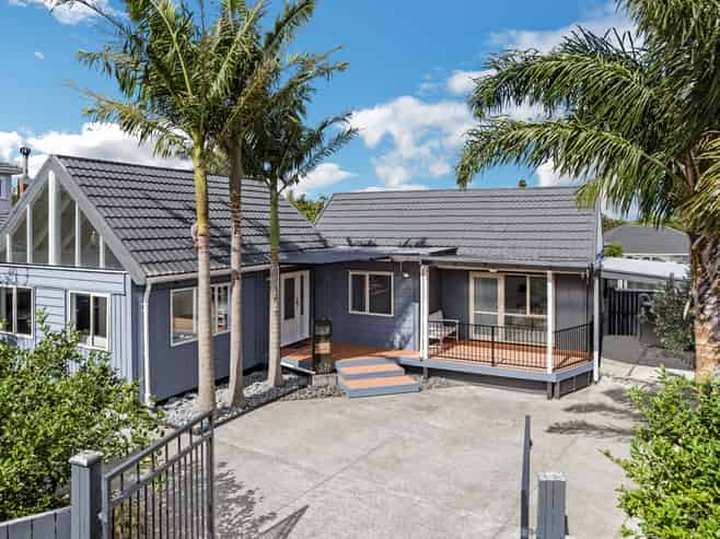 47A Taikata Road, Te Atatu Peninsula