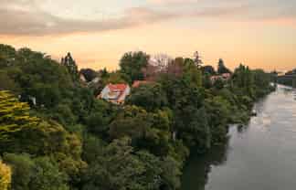 301 River Road, Claudelands