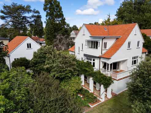 301 River Road, Claudelands