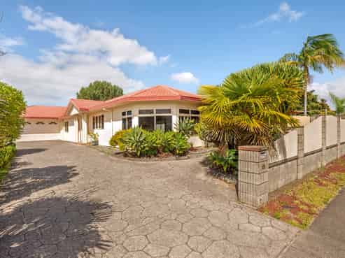 68 Potae Ave , Lytton West