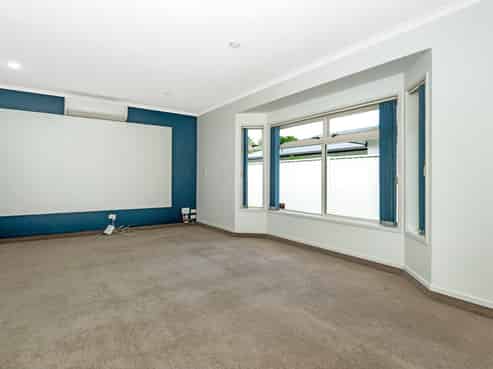 68 Potae Ave , Lytton West