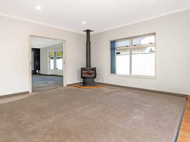 68 Potae Ave , Lytton West