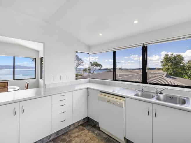 1 Bramley Drive, Omokoroa