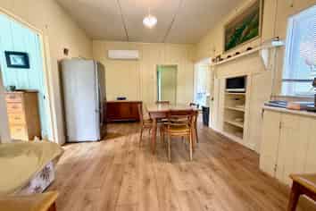 41 Cliff Street, Raglan