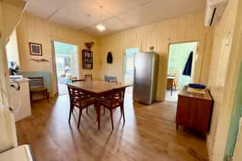 41 Cliff Street, Raglan