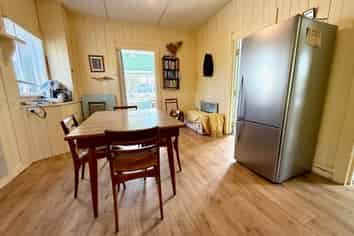 41 Cliff Street, Raglan