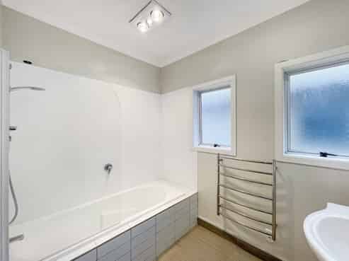 136 George Street, Stokes Valley