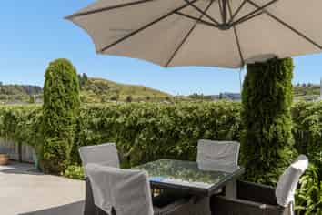 11 Rochfort Crescent, Pyes Pa