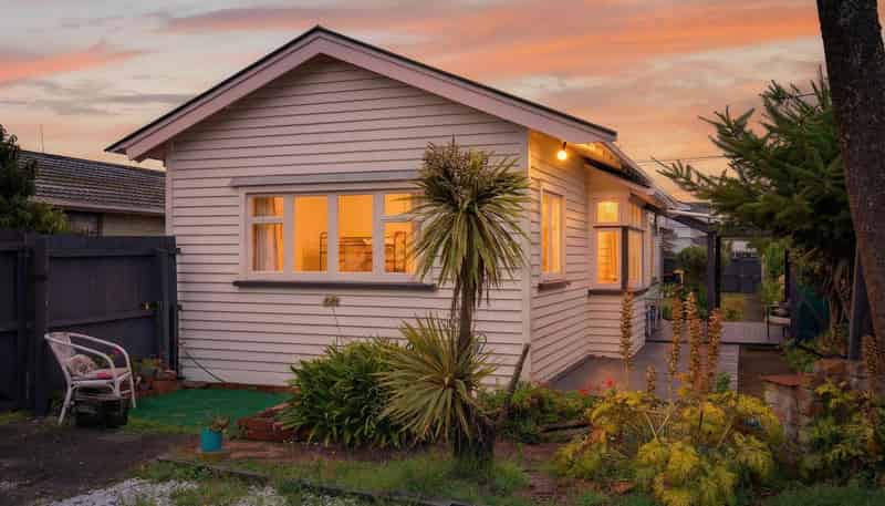 33 Estuary Road, New Brighton