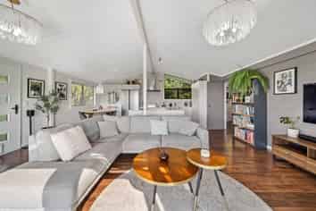 119 Kidson Terrace, Cashmere