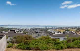 22 Motukaraka Drive, Beachlands