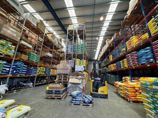 CBRE | Premium Tilt-Slab with Drive-Around Access