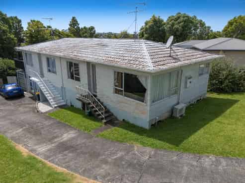1/20 Celeste Place, Totara Vale