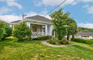 56 Ranui Terrace, Tawa