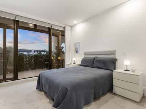 1B/38 James Cook Crescent, Remuera