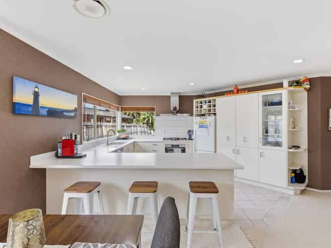 4 Moverley Place, Pukete