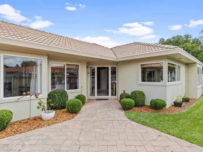 4 Moverley Place, Pukete