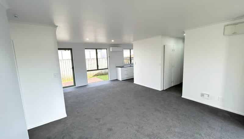 2/14A Keeling Road, Henderson