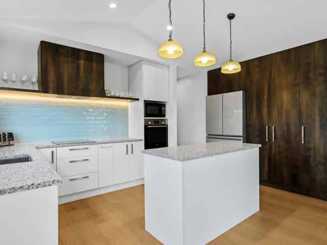 12 Jury Lane, Ravenswood