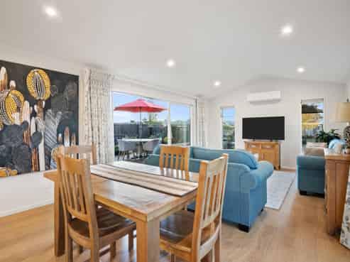 12 Jury Lane, Ravenswood