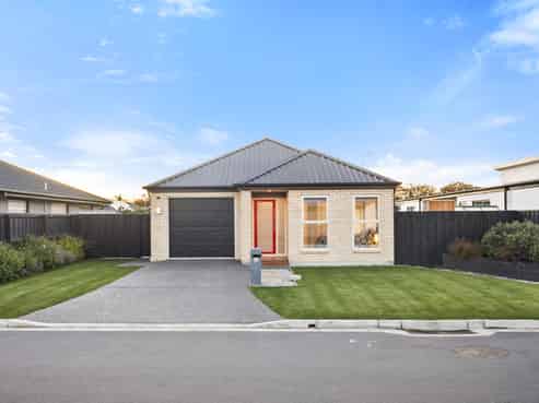 12 Jury Lane, Ravenswood