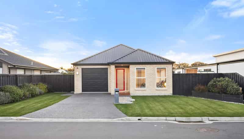 12 Jury Lane, Ravenswood