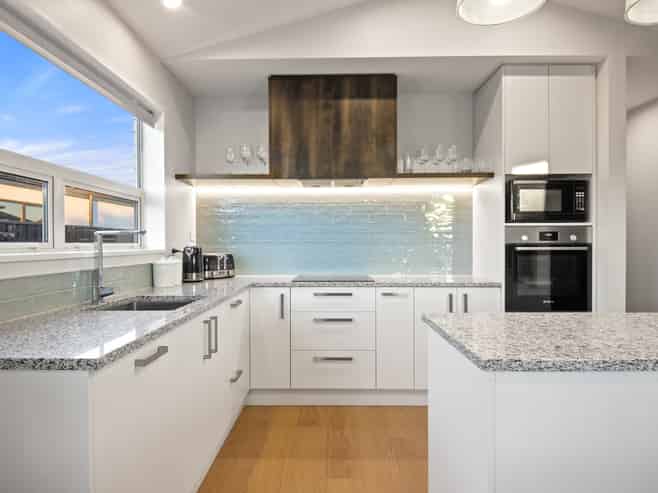 12 Jury Lane, Ravenswood