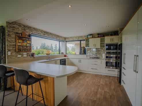 108 Spur Road, Hadlow