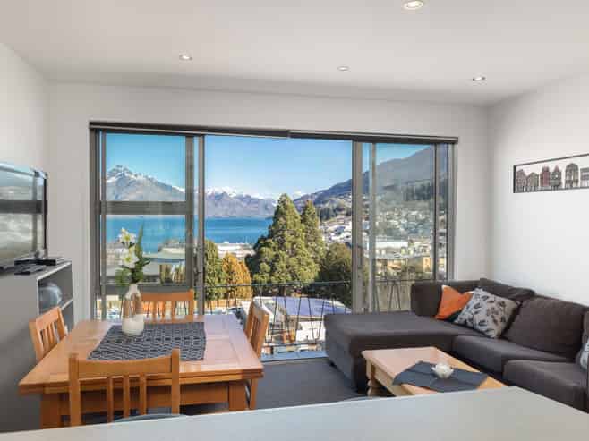 16/71 Ballarat Street, Queenstown