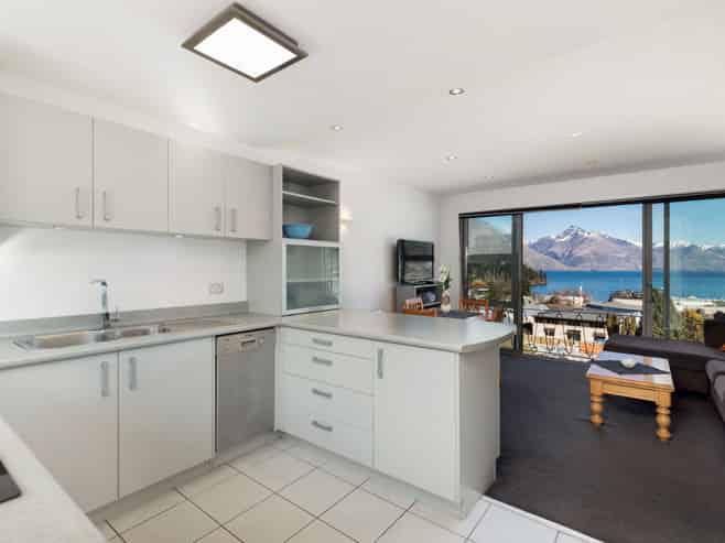 16/71 Ballarat Street, Queenstown