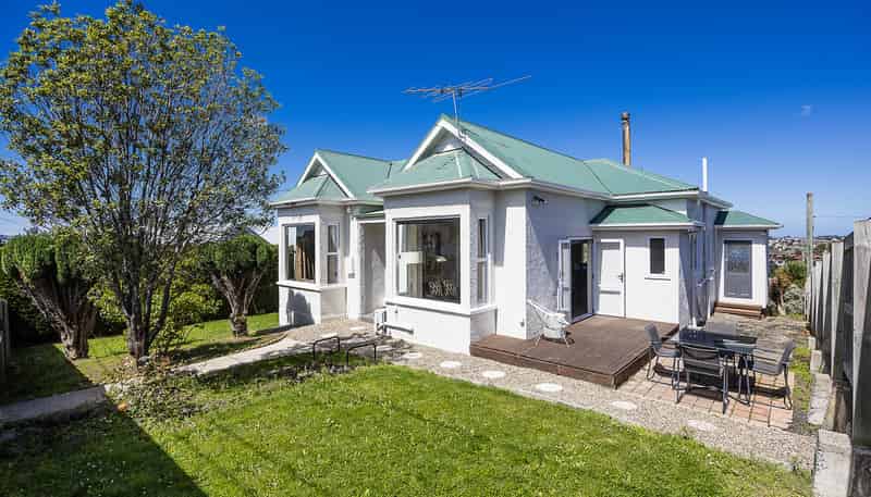 17 Carnarvon Street, Belleknowes