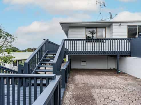 10 Robyn Place, Dinsdale