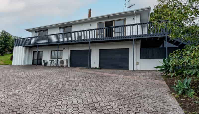 10 Robyn Place, Dinsdale