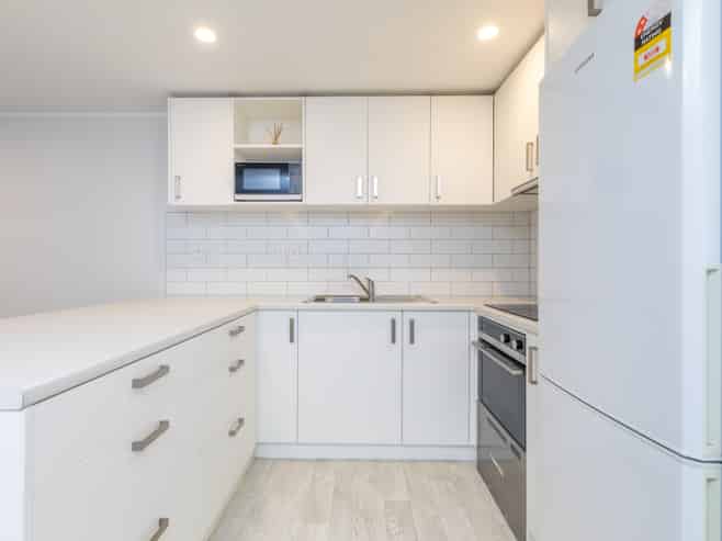 26 Boardman Lane, Newton