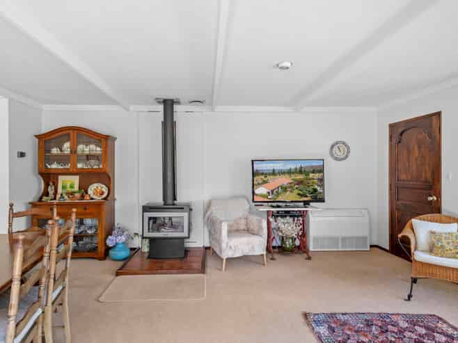 77 Newcastle Street, Clyde