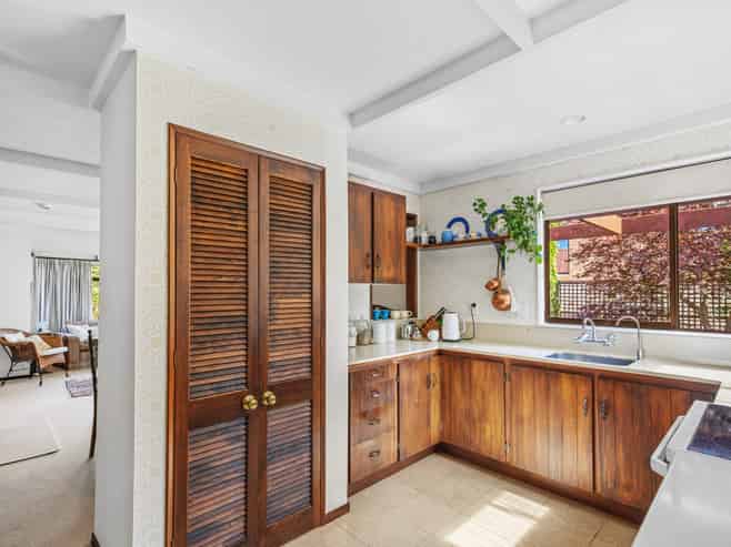 77 Newcastle Street, Clyde