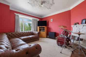 8 Mangahao Road, Pahiatua