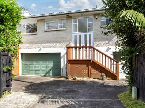 2/185 Shakespeare Road, Milford