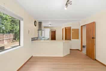 19 Tod Place, LINCOLN